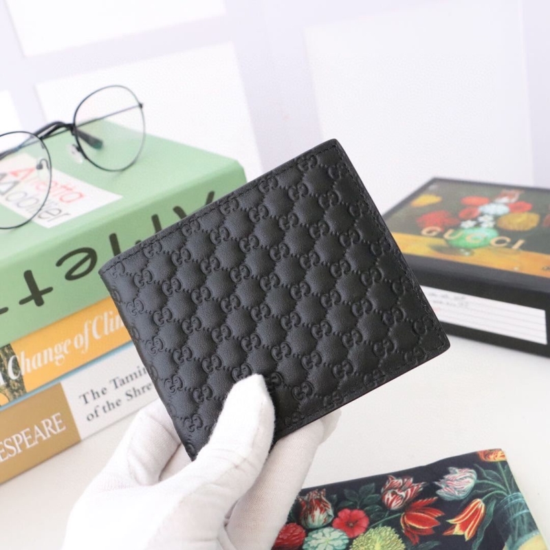G*u*i wallets & purse
